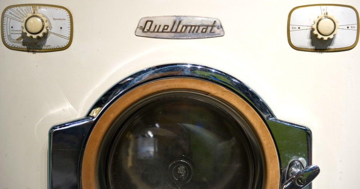 Вчені застерігають, що пральна машина може стати розсадником бактерій.