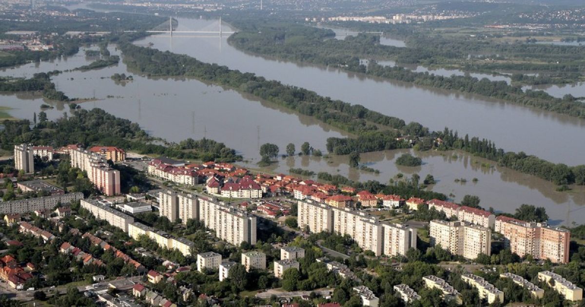 Повінь стала рекордною для багатьох регіонів