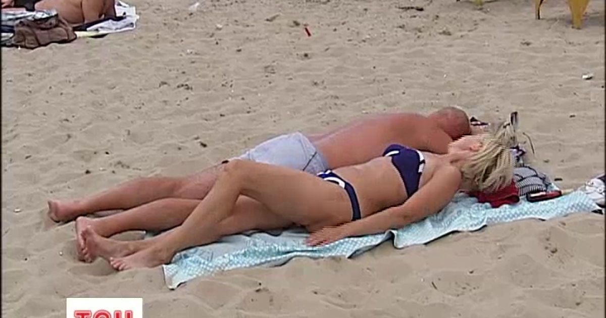 Любители загара умирают от рака кожи