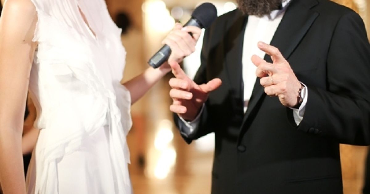 "Світське життя" впіймало рідкісний момент, коли всі зірки серіалу "Величне століття. Роксолана" зібрались на одній вечірці / © jetsetter.ua