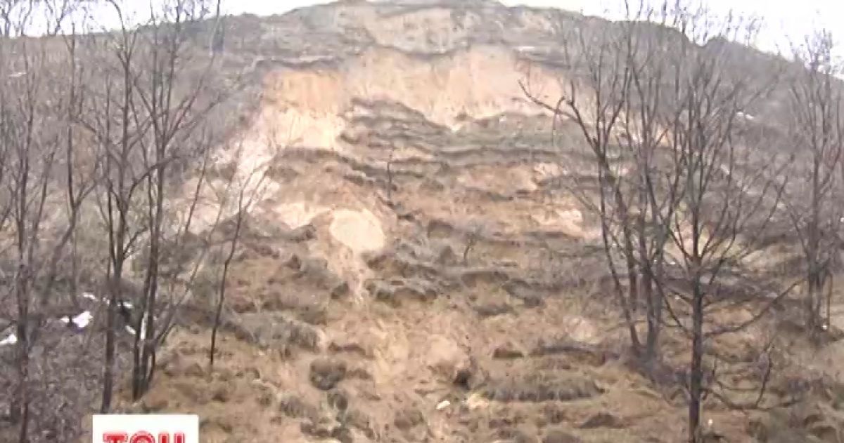 Голосієво найбільше  страждає від зсувів