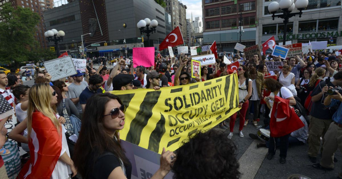 Туреччина не заспокоюється, але туристи в безпеці