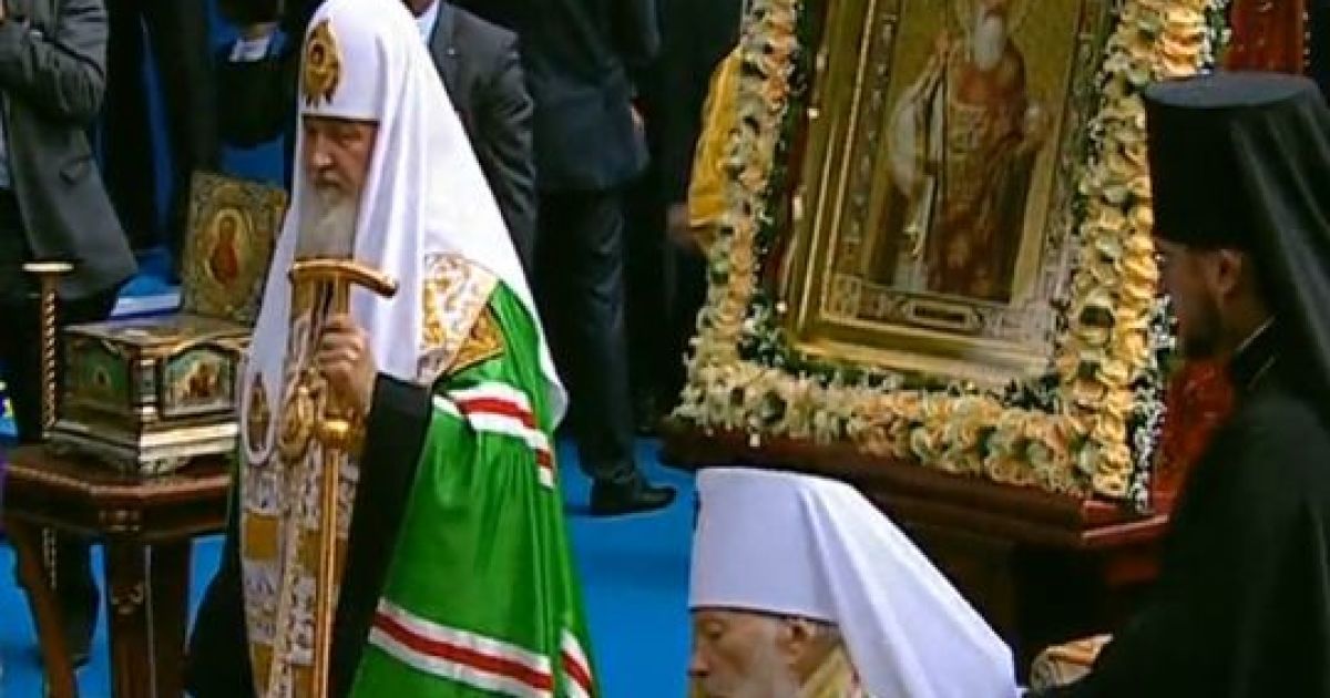 Молебень на Володимирівській гірці / © Інтер