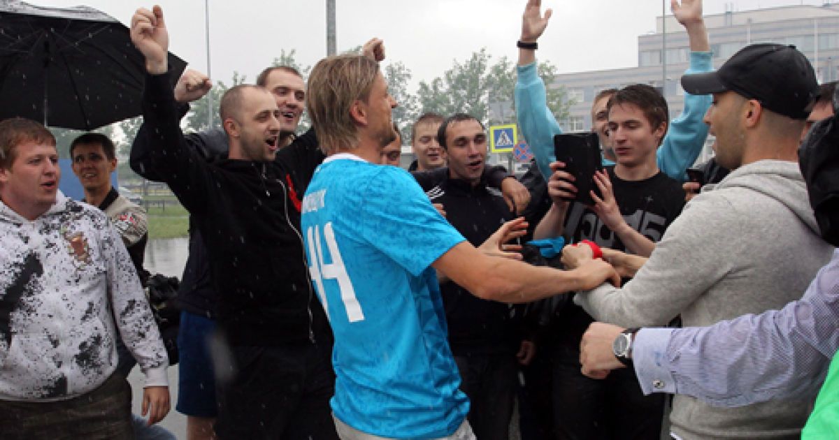 Тимощука чекав в Пітері сюрприз від фанатів "Зеніту" / © sovsport.ru
