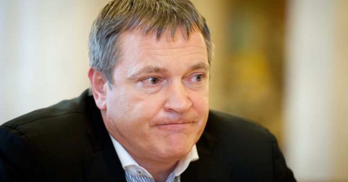 Колесніченко любить шансон