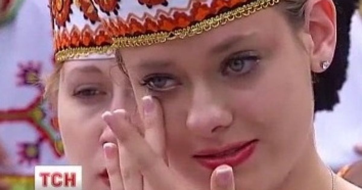 Деякі артисти плакали під час виступу