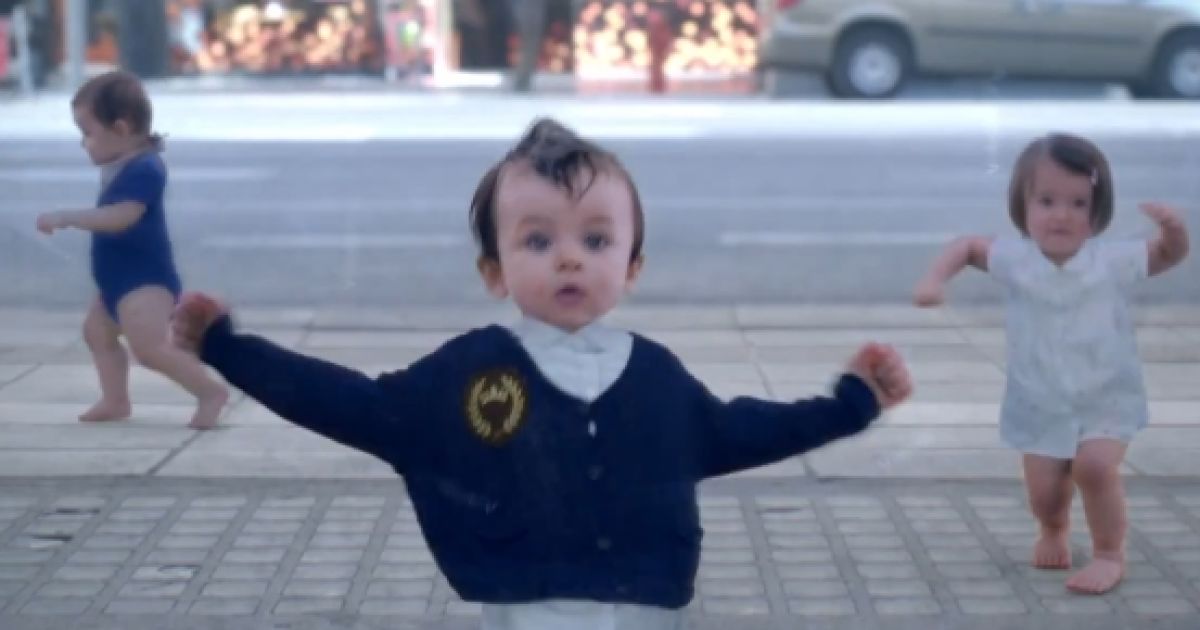 Скріншот з відео