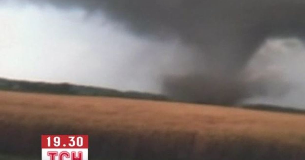 Штатом Кентуккі пронісся торнадо