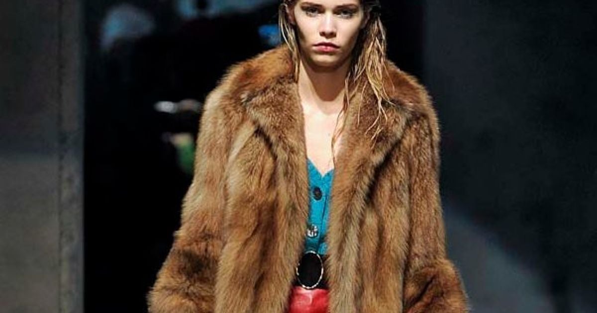 Осінньо-зимова колекція Prada створена з хутра та шкіри