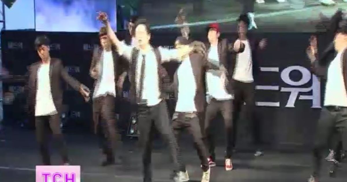 Акторові подарували зомбі-танок