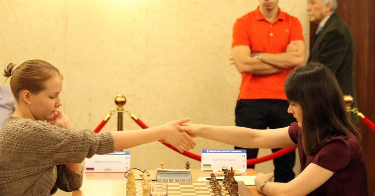У заключному турі українки зіграли внічию з росіянками