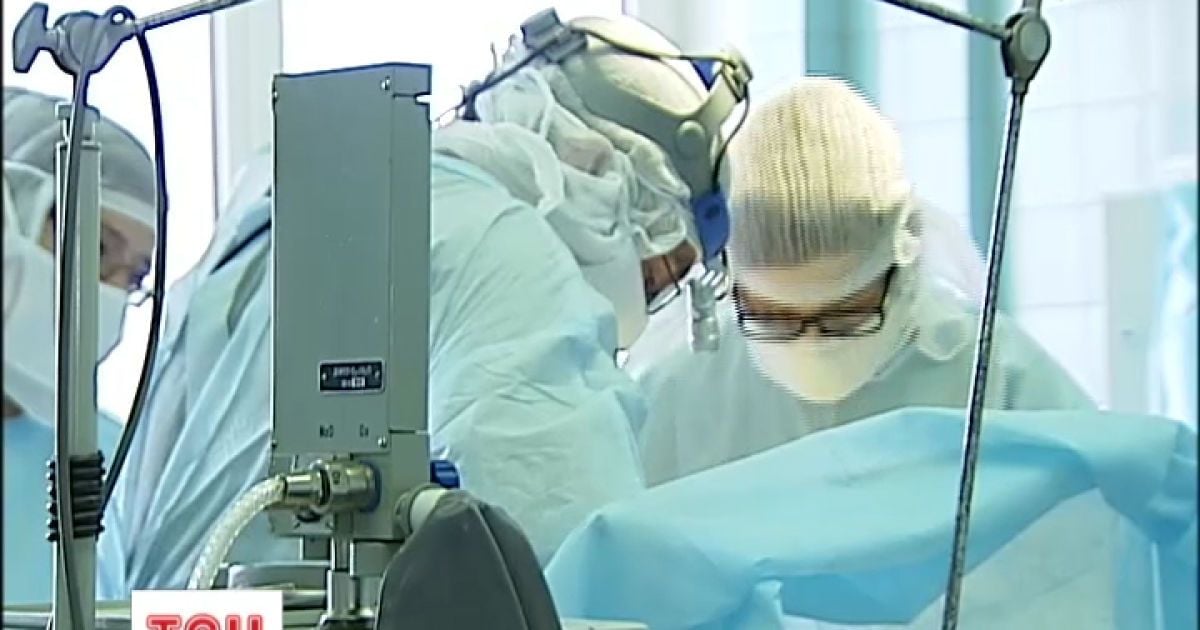 Завдяки праці хірургів дівчина не буде інвалідом