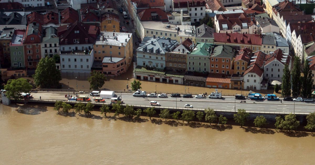 У Німеччині почали долати наслідки повеней / © Фото EPA/UPG