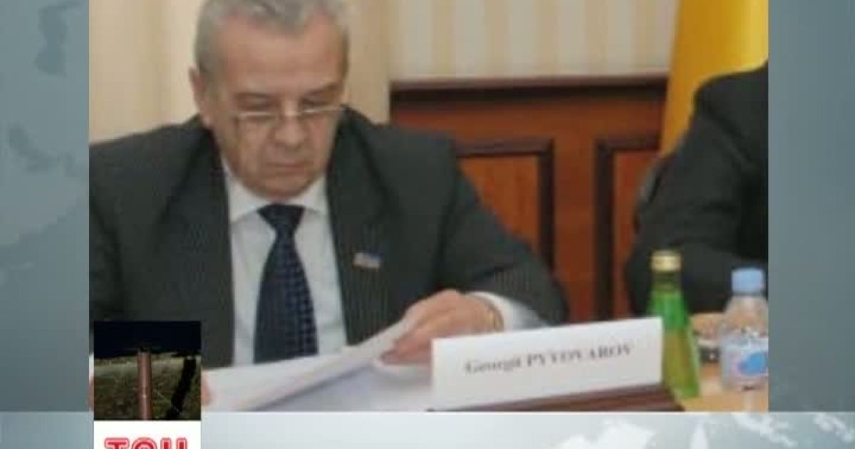 В елітному селищі пограбували підлеглого Азарова