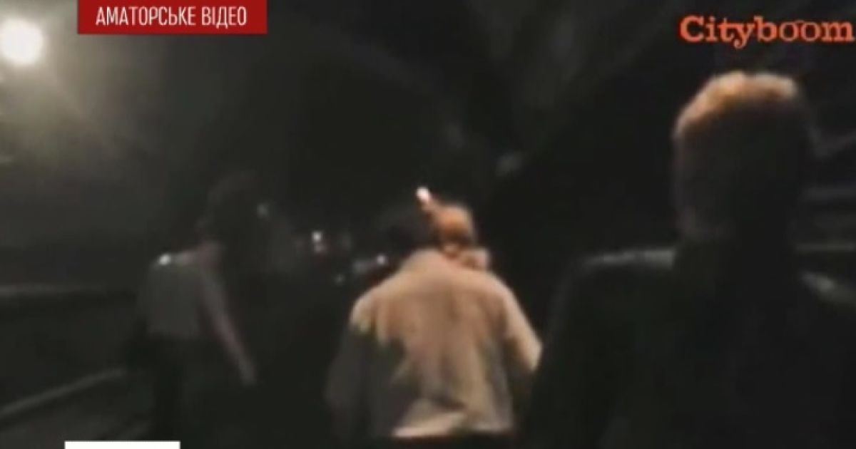 Москвичам довелося пішки діставатися платформи