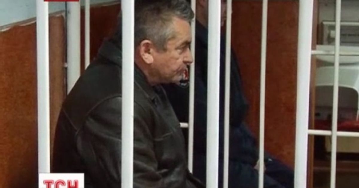 Чоловіка почали судити, проте він утік до іншої держави