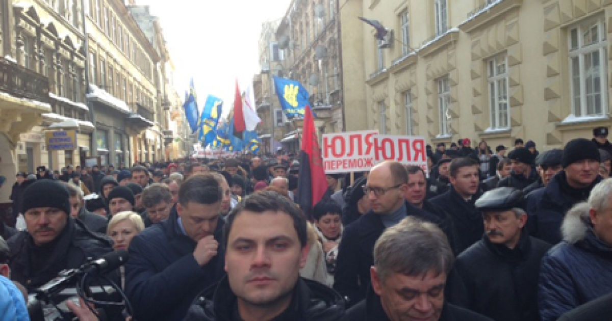 До маршу вже приєдналися близько 10 тисяч львів&rsquo;ян, заявили в опозиції