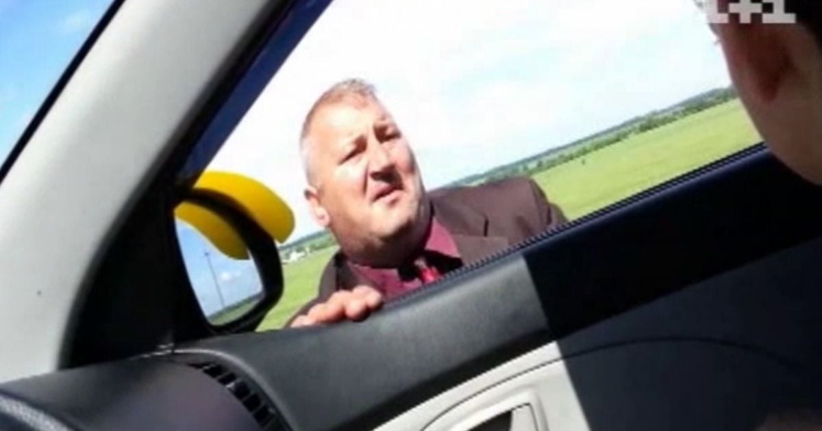 Шахраї-роми випрошують з водіїв грошову допомогу