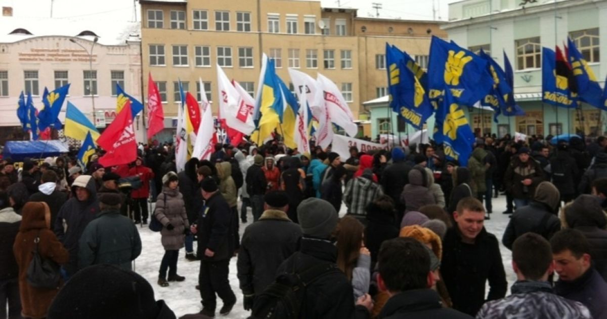 В Ужгороді на марші опозиції зібралися тисячі людей / © БЮТ-Батьківщина