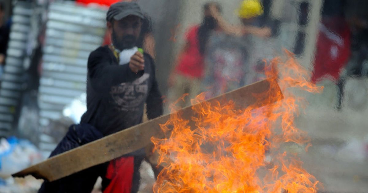 Жорстоке придушення революції прикриває двері до ЄС