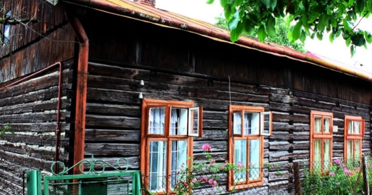 Львів стоїть у руїнах / © ZAXID.NET