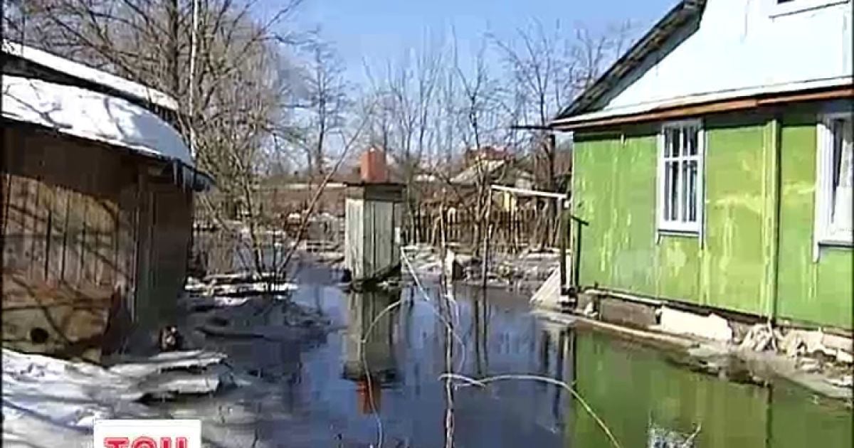 На затопленій Київщині із жахом чекають потепління