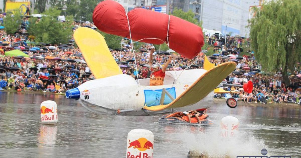 Red Bull Flugtag у Києві / © Униан