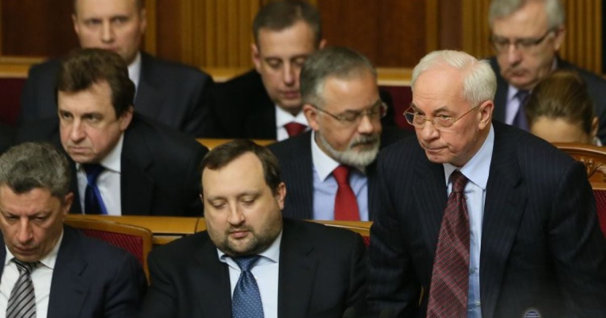 У п'ятницю в Раді спробують звільнити Азарова