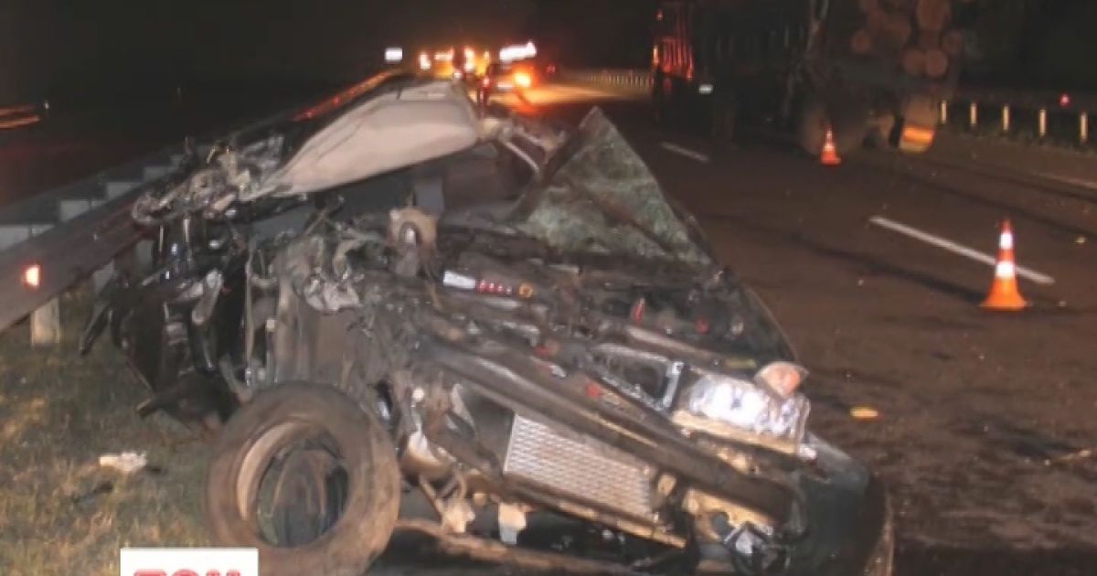 У страшній аварії п'яний водій не дістав ані подряпини