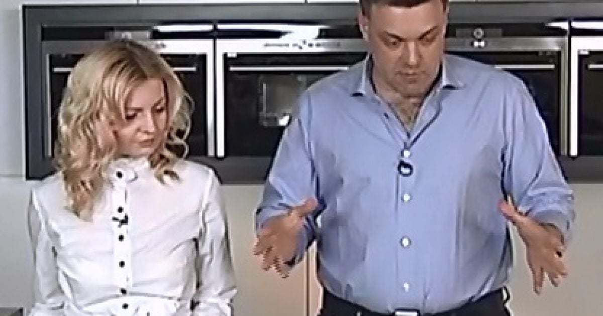 Тягнибок поділився родинним рецептом налисників