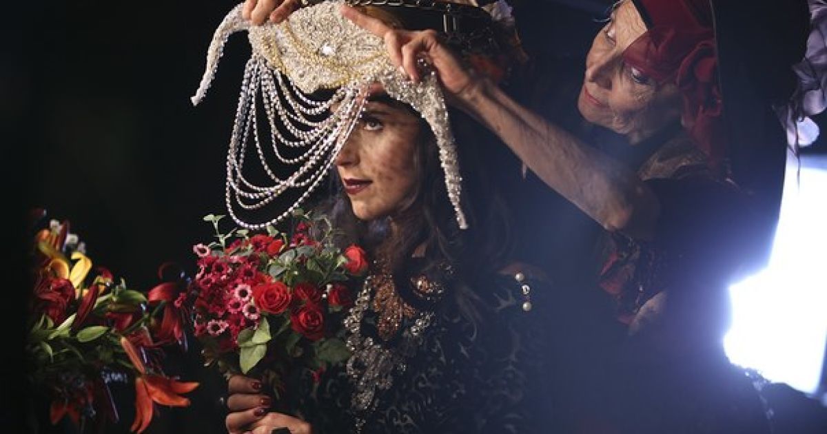 Фото зі зйомок кліпу Джамала виклала на офіційній сторінці в соцмережі / © vk.com