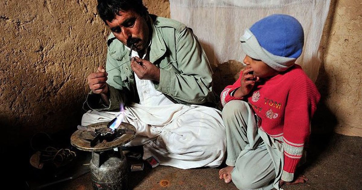 Афганські діти масово стають наркоманами і наркодилерами / © fototelegraf.ru