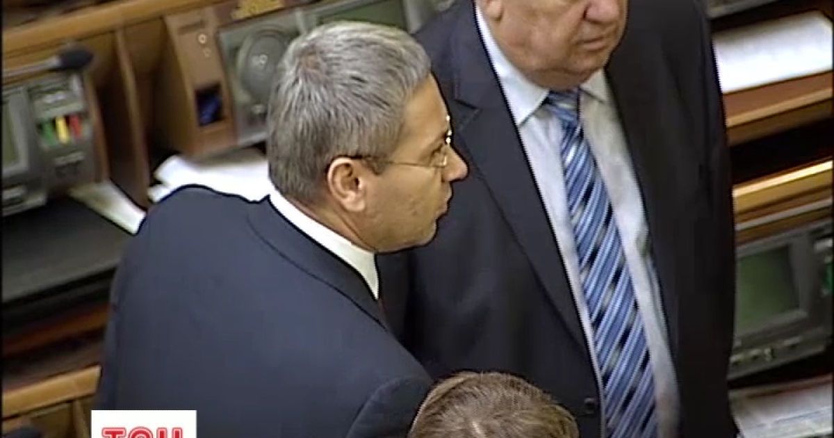 Рішення, ухвалені депутатами на Банковій, чекають легалізації