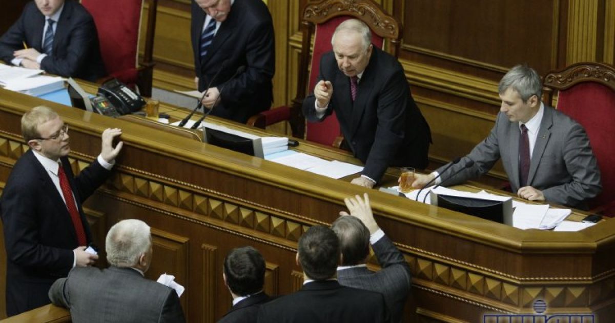 Рибак відкрив вечірнє засідання Ради