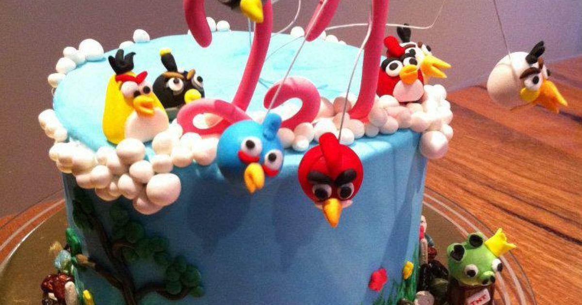 Angry Birds стали тортами і тістечками / © www.facebook.com/angrybirds