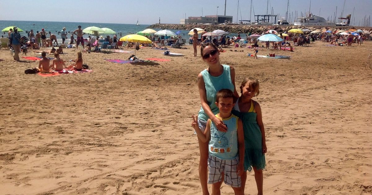 Вінницька і Большой відпочили в Іспанії / © прес-служба співачки