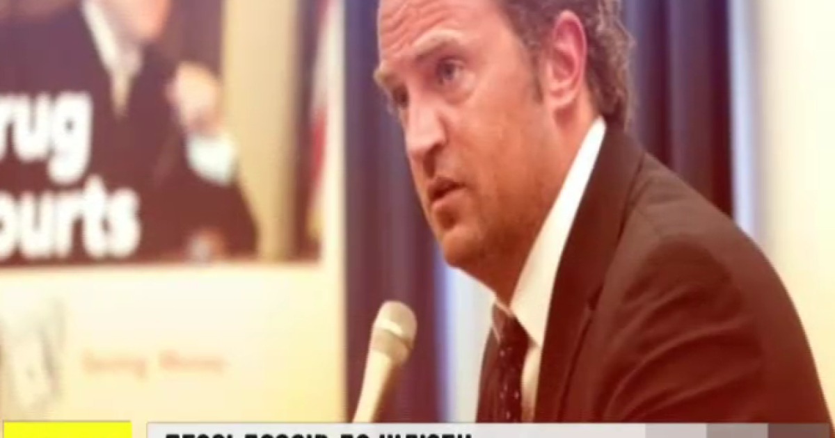 Метью Перрі хоче одружитися