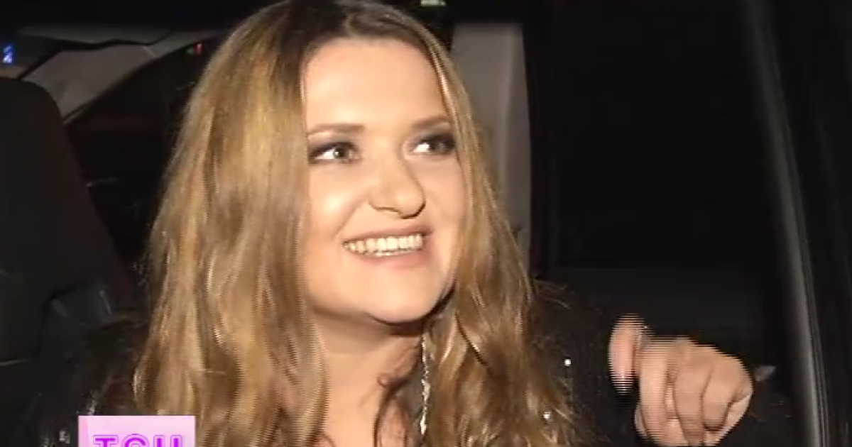 Близьке оточення співачки спростовує чутки про вагітність