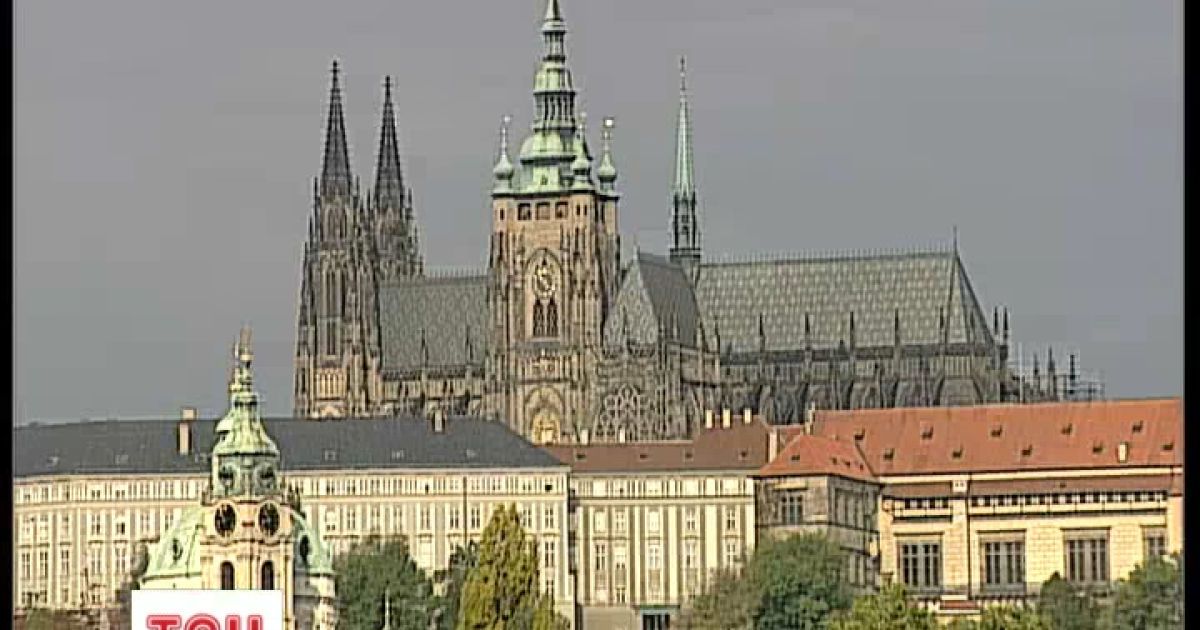 Потік українських туристів у затоплену Чехію не припиняється