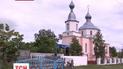 На Ровенщине два человека упали с крыльца церкви