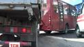 В Сумах набитая людьми маршрутка въехала в остановку