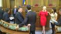 Опозиція продовжує блокування трибуни Ради