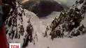 Альпинист сорвался с горы и снял на видео свое стремительное падение