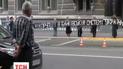 В Донецке мужчина с ножом напал на кредитный союз