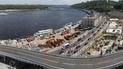 На площі відкрили рух через тунель
