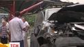 На Луганщині п'яний водій позашляховика врізався в зупинку