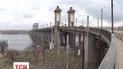 В Кременчуге могут закрыть для проезда мост через Днепр