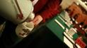 Зловживання чаєм може спричинити втрату зубів і руйнування скелету.