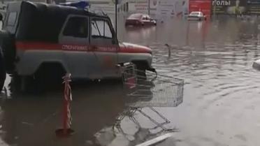 Ливень затопил Симферополь