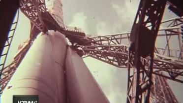 Космонавты умудряются контрабандой в скафандре провезти в космос сало и коньяк